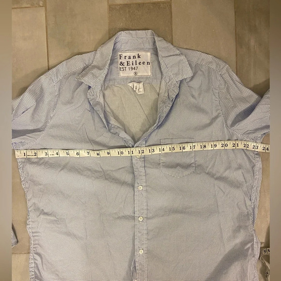 Frank & Eileen Eileen Button Down Long Sleeve Blue Polka Dot Size Small - Picture 7 of 7